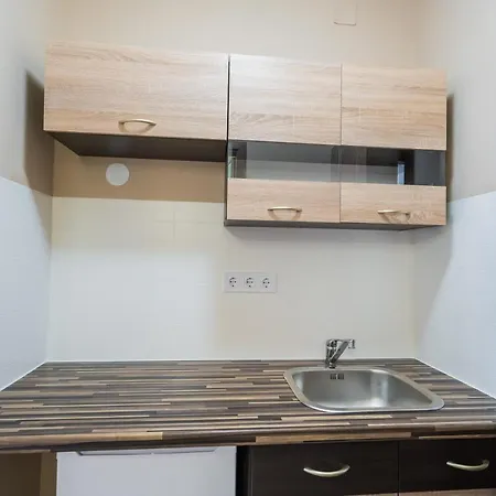 Maganszallas シオーフォク